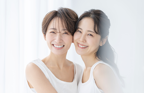 二人の女性